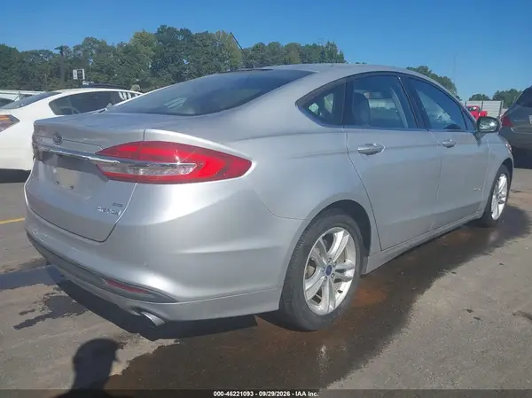 2018 FORD FUSION VIN 3FA6P0LU5JR250068 фото 4