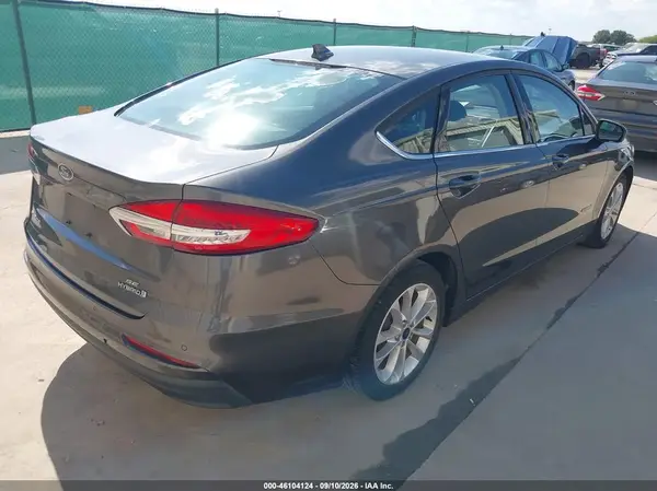 3FA6P0LUXKR190838 — 2019 Ford Fusion, фото 4 с аукциона IAAI 07.10.2026, Передняя часть