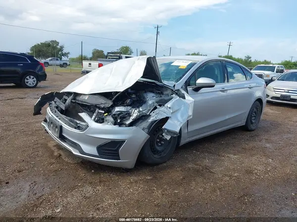 3FA6P0G71KR170496 — 2019 Ford Fusion, фото 2 с аукциона IAAI 07.10.2026, Передняя часть