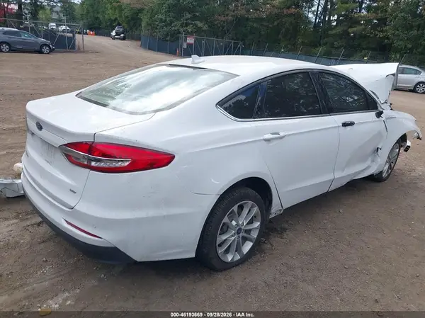 3FA6P0H75KR243240 — 2019 Ford Fusion, фото 4 с аукциона IAAI, Передняя часть
