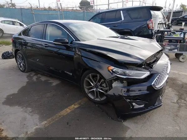 3FA6P0RU1KR200311 — 2019 Ford Fusion, Передняя часть (Front End), фото до ремонта