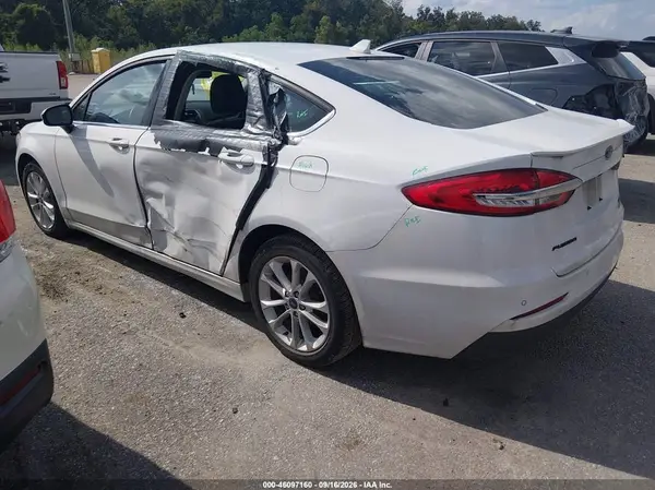 3FA6P0LUXLR191599 — 2020 Ford Fusion, фото 3 с аукциона IAAI 11.10.2026, Левый бок