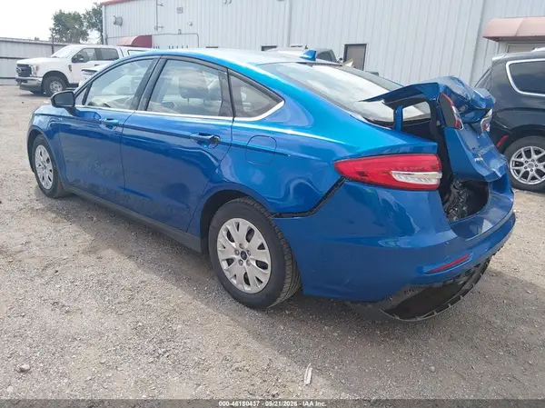 3FA6P0G75LR201086 — 2020 Ford Fusion, фото 3 с аукциона IAAI 07.10.2026, Естественный износ