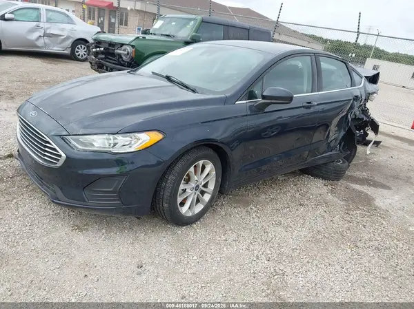 3FA6P0HD0LR228068 — 2020 Ford Fusion, фото 2 с аукциона IAAI, Задняя часть