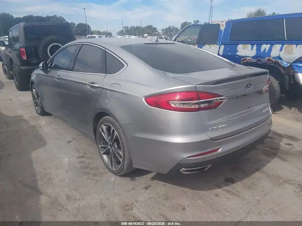 3FA6P0D98LR203050 — 2020 Ford Fusion, фото 3 с аукциона IAAI 13.10.2026, Угон