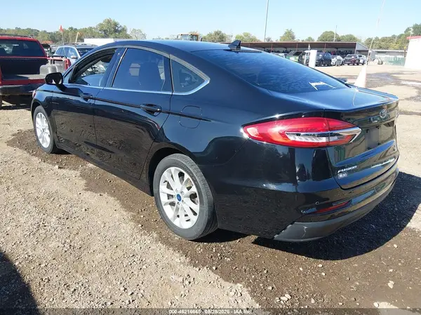 3FA6P0HD0LR140038 — 2020 Ford Fusion, фото 3 с аукциона IAAI, Подтопление