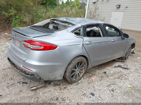 3FA6P0HD7LR188314 — 2020 Ford Fusion, фото 4 с аукциона IAAI, Опрокидывание