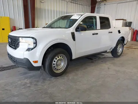 2025 Ford Maverick Xl VIN 3FTTW8B33SRA36611 фото 2