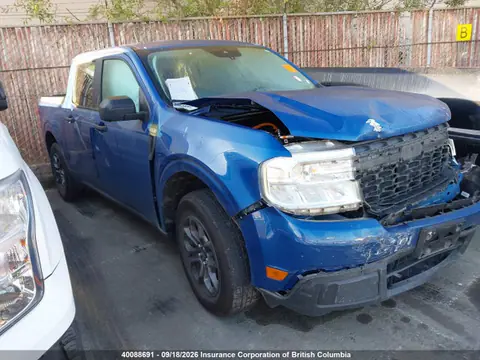 3FTTW8H33RRA89990 — 2024 Ford Maverick XLT, Передняя часть (Front), фото до ремонта