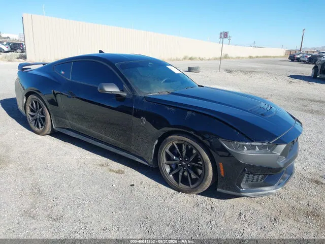 2026 Ford Mustang Dark Horse Fastback VIN 1FA6P8R01T5500043 фото 1