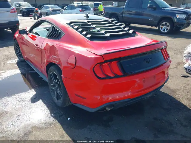 1FA6P8TH0M5120210 — 2021 Ford Mustang Ecoboost Fastback, фото 3 с аукциона IAAI 14.10.2026, Передняя часть