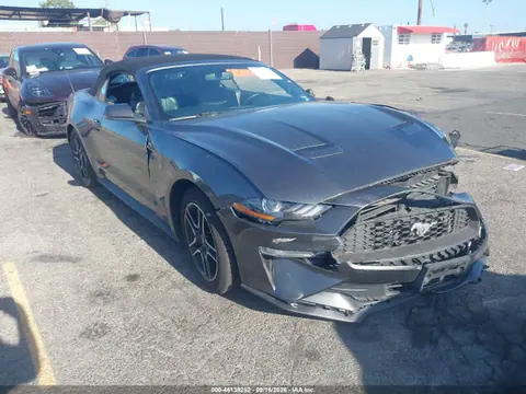 1FATP8UH1L5125867 — 2020 Ford Mustang Ecoboost Premium, Передняя часть (Front End), фото до ремонта