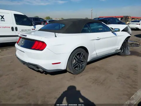 2022 Ford Mustang Ecoboost Premium VIN 1FATP8UH0N5106858 фото 4