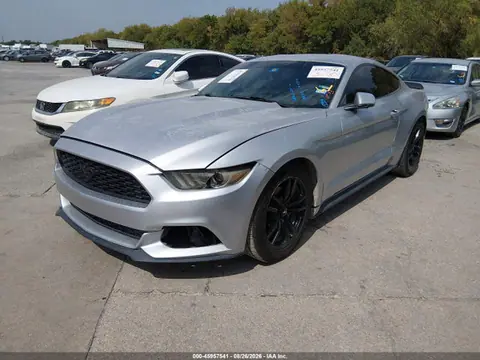 2016 Ford Mustang Ecoboost VIN 1FA6P8TH4G5260085 фото 2