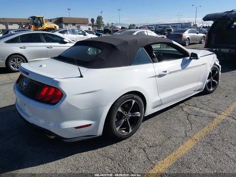 2018 Ford Mustang Ecoboost VIN 1FATP8UH7J5110853 фото 4