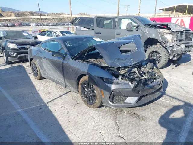 1FA6P8CF3S5414146 — 2025 Ford Mustang GT Premium Fastback, Передняя часть (Front End), фото до ремонта