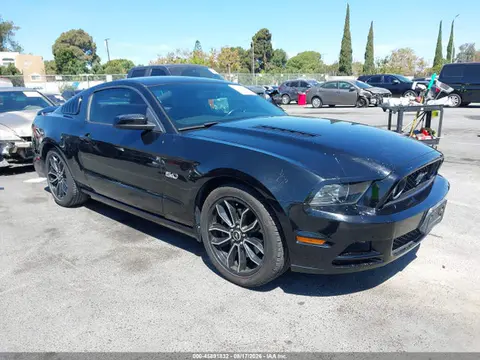 1ZVBP8CF0E5310028 — 2014 Ford Mustang GT Premium, Задняя часть слева (Left Rear), фото до ремонта