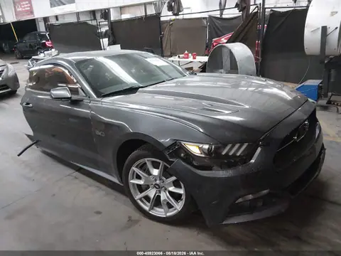 1FA6P8CF1F5405080 — 2015 Ford Mustang GT Premium, Задняя часть (Rear), фото до ремонта