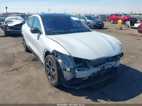 3FMTK4SE9NMA07424 — 2022 Ford Mustang Mach-E GT, Передняя часть (Front End), фото до ремонта