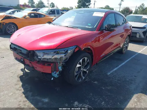 2021 Ford Mustang Mach-e Premium VIN 3FMTK3SU1MMA62644 фото 2