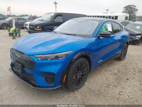 2025 Ford Mustang Mach-e Premium VIN 3FMTK3SU0SMA52779 фото 2