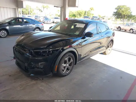 2021 Ford Mustang Mach-e Select VIN 3FMTK1SS5MMA43565 фото 2