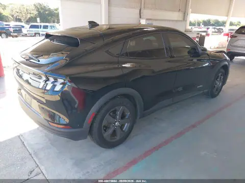 2021 Ford Mustang Mach-e Select VIN 3FMTK1SS5MMA43565 фото 4