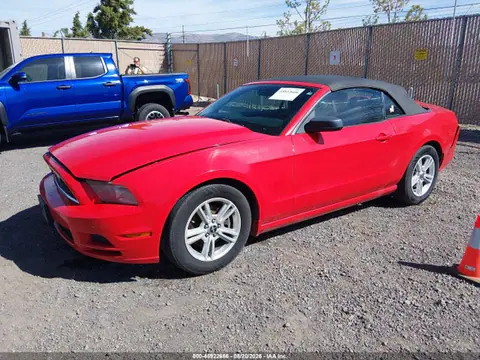2014 Ford Mustang V6 VIN 1ZVBP8EM1E5272241 фото 2