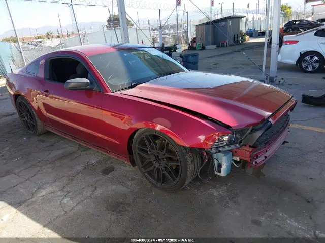 1ZVBP8AM6E5254971 — 2014 Ford Mustang V6, Передняя часть справа (Right Front), фото до ремонта