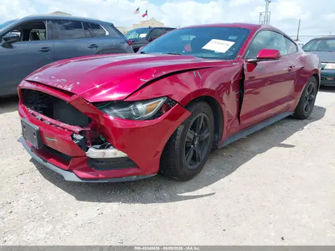 2015 Ford Mustang V6 VIN 1FA6P8AM9F5368653 фото 2