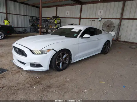 2015 Ford Mustang V6 VIN 1FA6P8AM2F5372480 фото 2