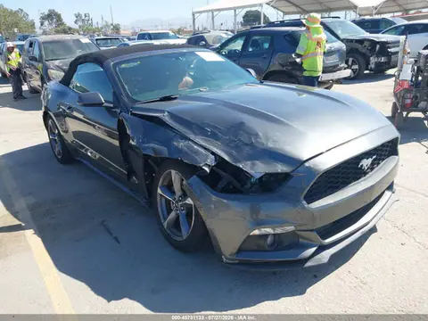 1FATP8EM3G5224711 — 2016 Ford Mustang V6, Передняя часть справа (Right Front), фото до ремонта