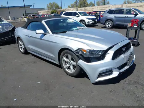 1FATP8EM8H5307052 — 2017 Ford Mustang V6, Передняя часть (Front End), фото до ремонта