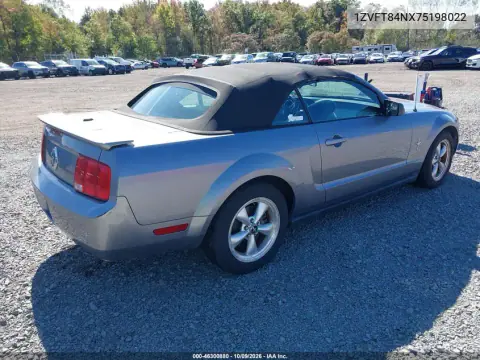 2007 Ford Mustang V6 Deluxe/V6 Premium VIN 1ZVFT84NX75198022 фото 4