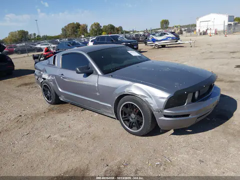 2007 Ford Mustang V6 Deluxe/V6 Premium VIN 1ZVFT80N275369688 фото 2