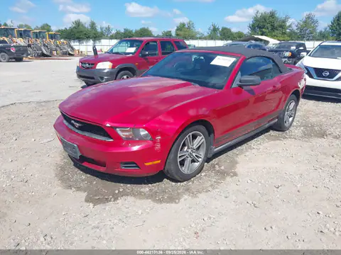 2010 Ford Mustang V6 Premium VIN 1ZVBP8EN8A5110173 фото 3