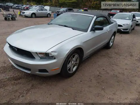 1ZVBP8EM7C5254551 — 2012 Ford Mustang, фото 3 с аукциона IAAI, Передняя часть слева