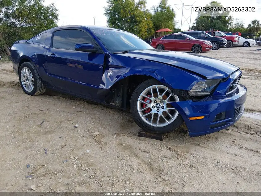 2013 Ford Mustang V6 Premium VIN 1ZVBP8AMXD5263302 фото 2