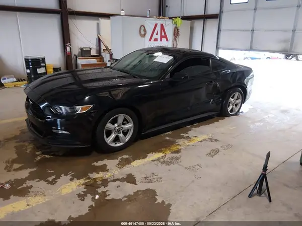 1FA6P8AM6G5255390 — 2016 Ford Mustang, фото 2 с аукциона IAAI, Левый бок