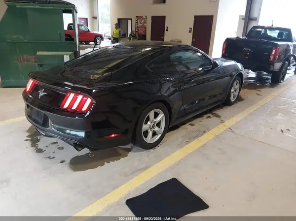 1FA6P8AM6G5255390 — 2016 Ford Mustang, фото 4 с аукциона IAAI, Левый бок