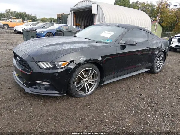 1FA6P8TH2G5229238 — 2016 Ford Mustang, фото 2 с аукциона IAAI, Левый бок