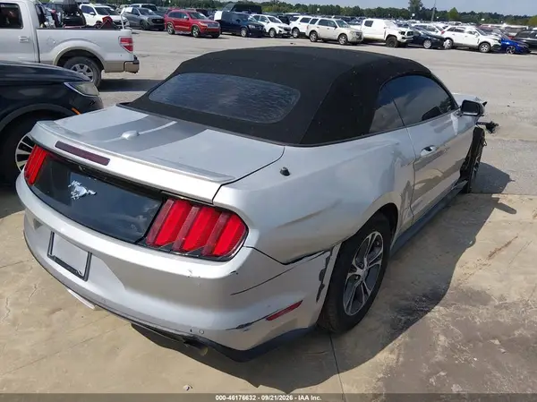1FATP8UHXH5328702 — 2017 Ford Mustang, фото 4 с аукциона IAAI 06.10.2026, Передняя часть