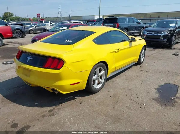 1FA6P8AM2H5239222 — 2017 Ford Mustang, фото 4 с аукциона IAAI, Передняя часть