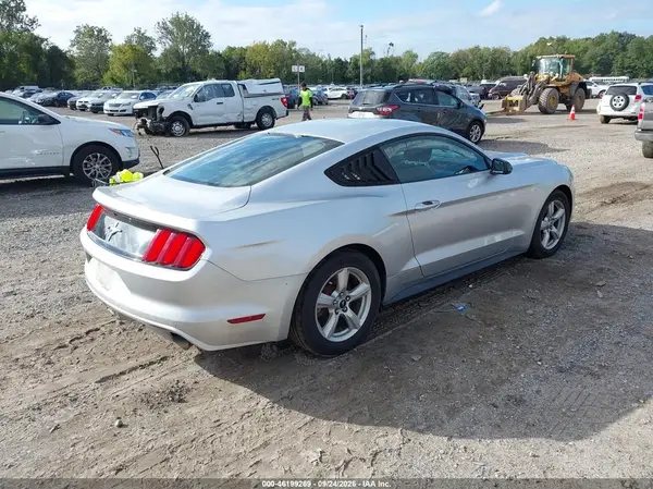 1FA6P8AM3H5255364 — 2017 Ford Mustang, фото 4 с аукциона IAAI, Повреждения со всех сторон