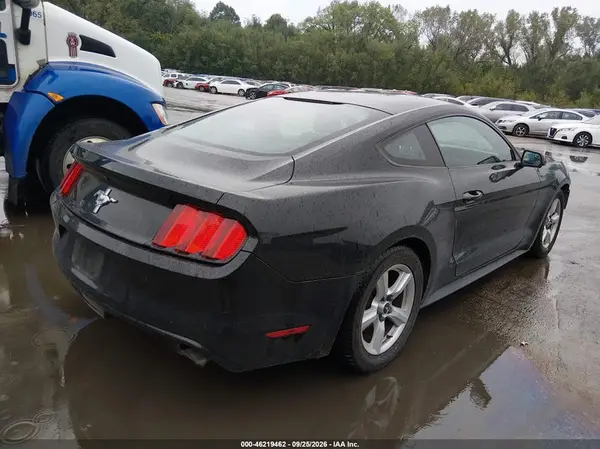 1FA6P8AM9H5302543 — 2017 Ford Mustang, фото 4 с аукциона IAAI, Передняя часть