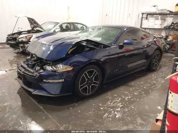 1FA6P8TH2J5176869 — 2018 Ford Mustang, фото 2 с аукциона IAAI 14.10.2026, Передняя часть