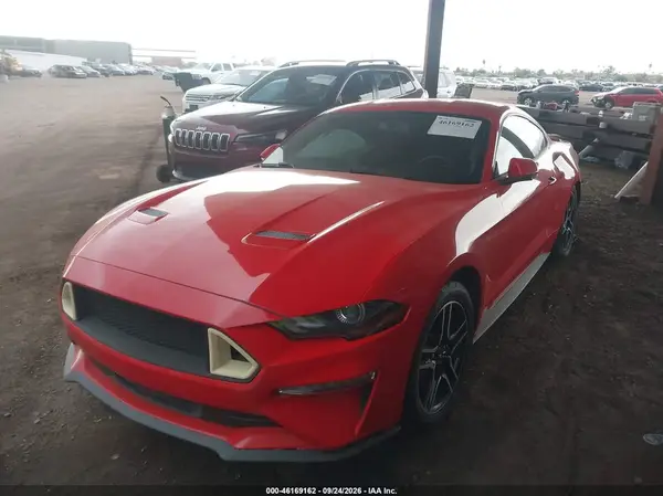 1FA6P8TH7J5176639 — 2018 Ford Mustang, фото 2 с аукциона IAAI, Не указано