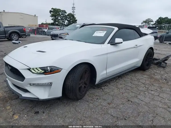 1FATP8UH2J5132792 — 2018 Ford Mustang, фото 2 с аукциона IAAI 14.10.2026, Задняя часть