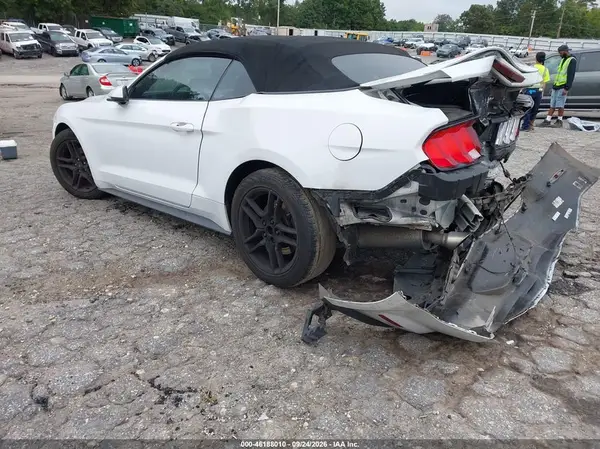 1FATP8UH2J5132792 — 2018 Ford Mustang, фото 3 с аукциона IAAI 14.10.2026, Задняя часть