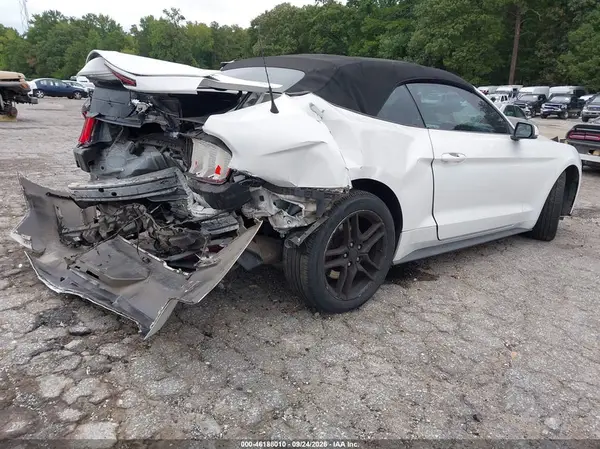 1FATP8UH2J5132792 — 2018 Ford Mustang, фото 4 с аукциона IAAI 14.10.2026, Задняя часть
